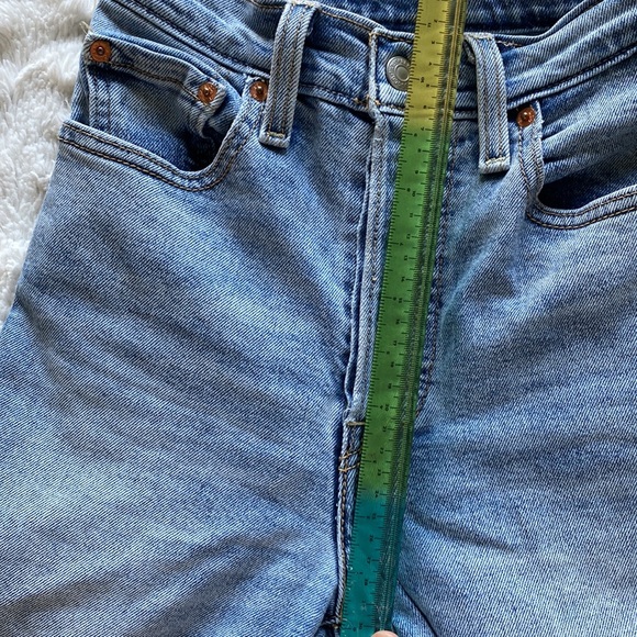 Levi’s Ribcage Straight Ankle Jean - Picture 8 of 10